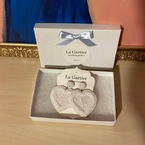 La Gartier Heart Earrings